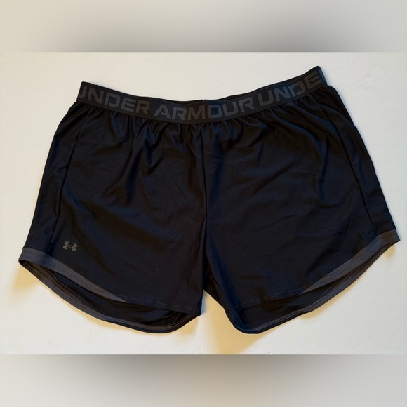 Under Armour Women’s XXL Loose Fit Black Athletic Shorts - Picture 1 of 4